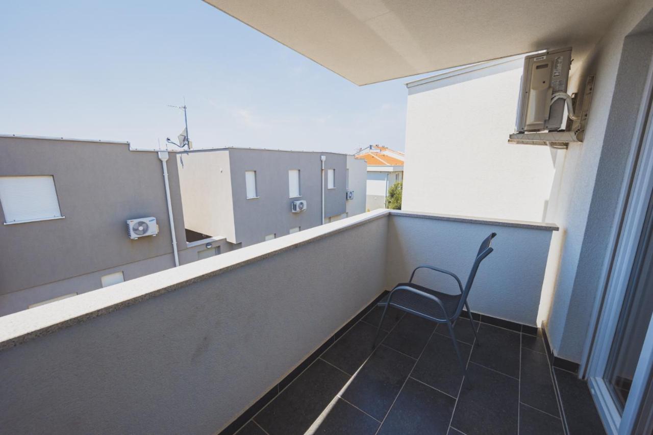 Apartments Lemon Novalja Kültér fotó